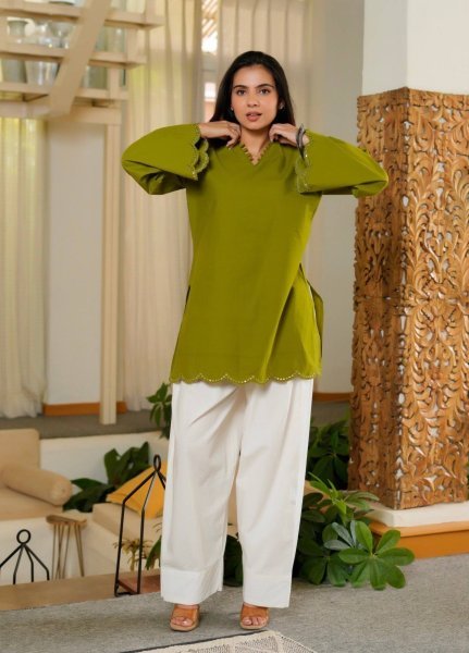Dynamic Green Embroidered Roman Silk Top with Fully Stitched Farshi Salwar CO ORD Sets