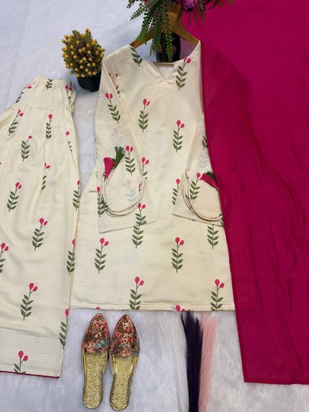 Dynamic Pink Elegant Cambric Cotton Farshi Suit Set with Stylish Fancy Sleeves Ready To Wear Collection