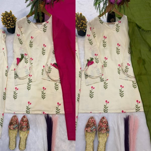 Dynamic Pink Elegant Cambric Cotton Farshi Suit Set with Stylish Fancy Sleeves Ready To Wear Collection