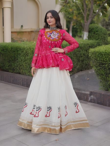 Dynamic Pink Navratri Special 6 Meter Flair Kora Cotton Lehenga Choli at Wholesale Rate  Lehenga