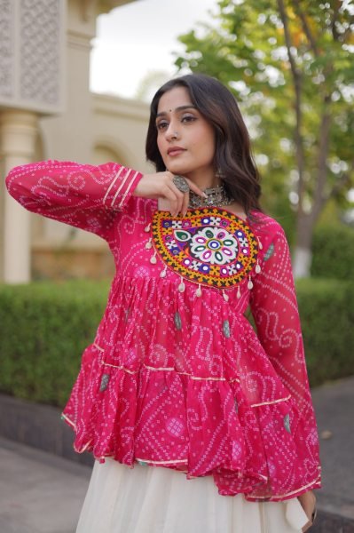 Dynamic Pink Navratri Special 6 Meter Flair Kora Cotton Lehenga Choli at Wholesale Rate Navratri Lehnega Choli