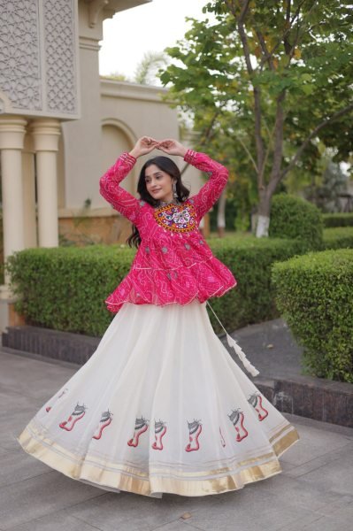 Dynamic Pink Navratri Special 6 Meter Flair Kora Cotton Lehenga Choli at Wholesale Rate Navratri Lehnega Choli