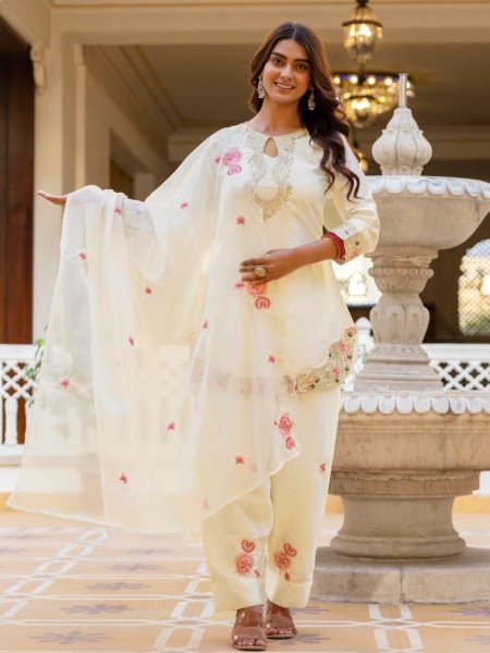 Dynamic White Japan Satin Kurti Patiala Set with Dupatta for Women Kurtis