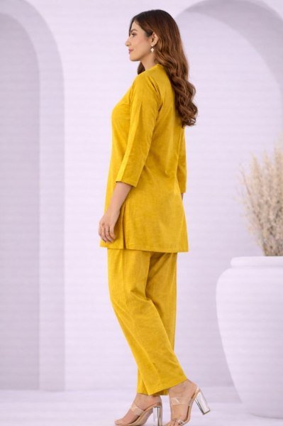 Dynamic Yellow Cotton Blend Plain Kurti Pant Set for Daily and Office Wear CO ORD Sets