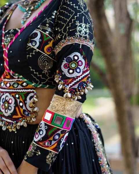 Efficient Black Muslin Cotton Lehenga Set with Mirror Work Choli and Handmade Kodi Lace Navratri Lehnega Choli