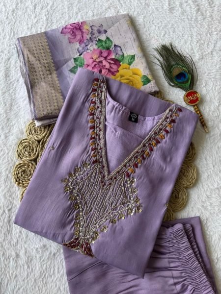 Efficient Lavender Mul Chanderi Kurti Pant Set with Cotton Inner for Daily Wear  Straight Cut Long Kurtis