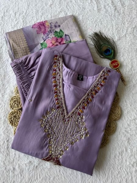 Efficient Lavender Mul Chanderi Kurti Pant Set with Cotton Inner for Daily Wear  Straight Cut Long Kurtis