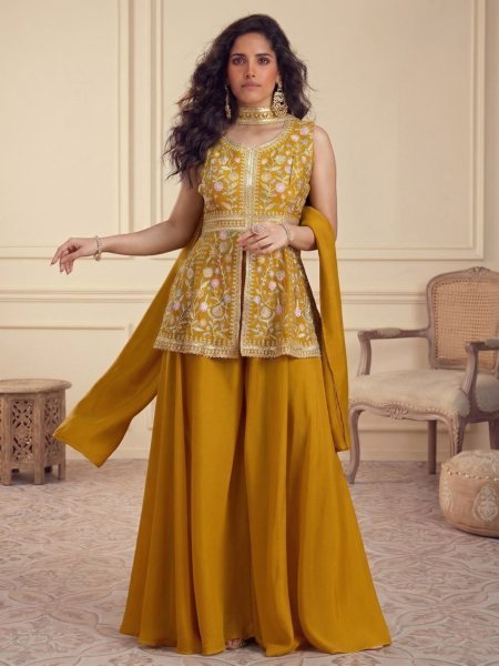 Efficient Yellow Star Georgette Suit with Belt Style Dupatta at Wholesale Rate 
