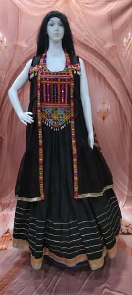 Effortless Black Cotton Gamthi Lehenga Choli with Mirror Work Jacket For Gaba Night Navratri Lehnega Choli
