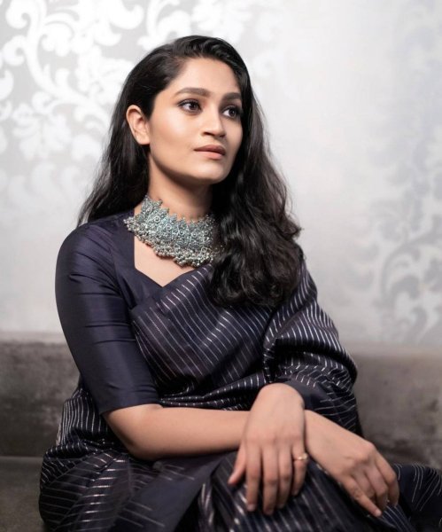 Effortless Black Designer Lichi Silk Saree with Jacquard Border Blouse Silk Sarees Wholesale