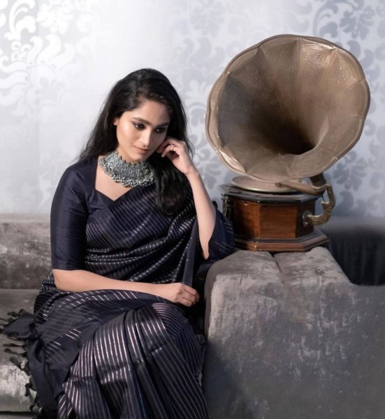 Effortless Black Designer Lichi Silk Saree with Jacquard Border Blouse Silk Sarees Wholesale