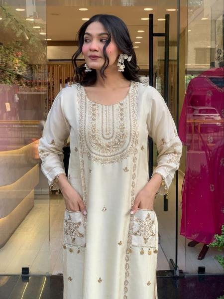 Effortless White Art Silk Embroidered Kurti Set with Heavy Georgette Dupatta For Festive Wear 3 Piece Kurti Set