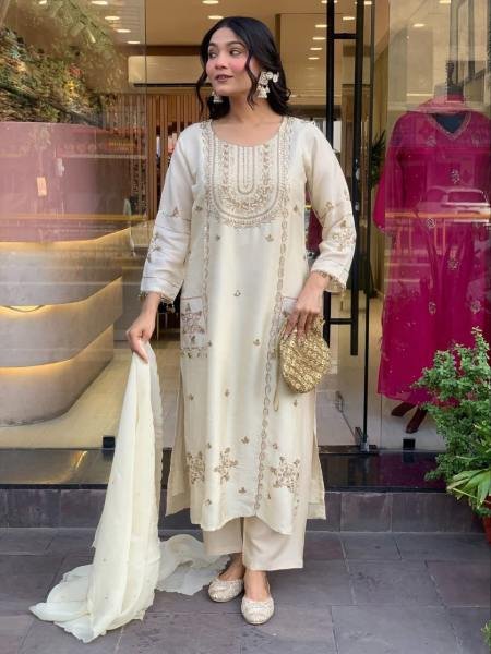 Effortless White Art Silk Embroidered Kurti Set with Heavy Georgette Dupatta For Festive Wear 3 Piece Kurti Set