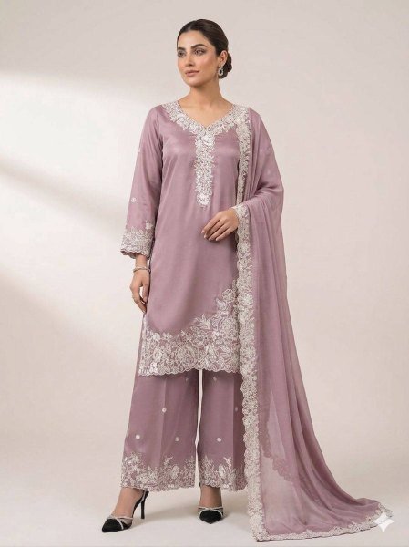 Eid Party Wear Mauve Suit Set with Heavy Embroidery Work at Manufacturer Price Ready To Wear Collection