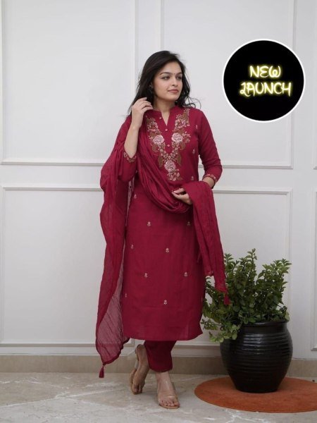 Classic Maroon 3-Piece Set with Thread Embroidery Perfect for Traditional Celebrations Kurtis