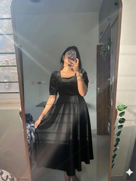 Elegant Black Velvet Dress with Short Sleeves for Evening Party Wear Kurtis