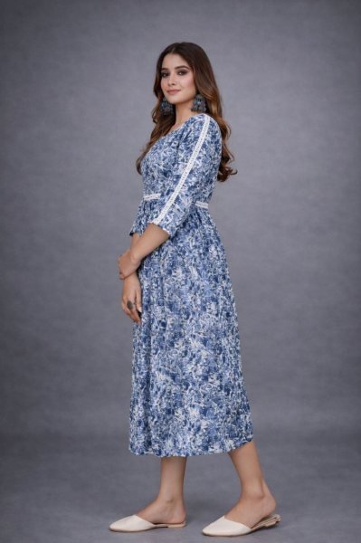 Elegant Blue Crepe Kurti with Stylish Side Slit for Daily Wear Printed Kurtis