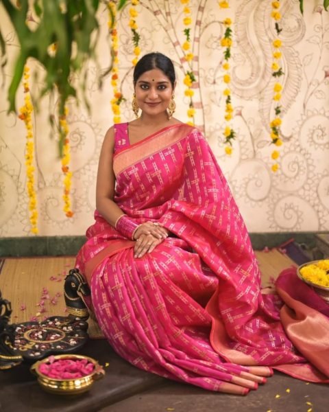 Elegant Dark Pink Banarasi Soft Silk Saree Budget Friendly with Rich Traditional Look Banarasi Saree Wholesale