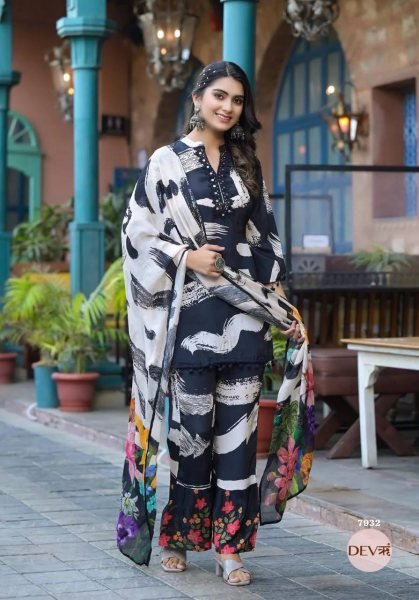 Elegant Digital Print Rayon Cotton Co Ord Set with Dupatta for Boutique Resellers Cotton Kurtis Wholesale