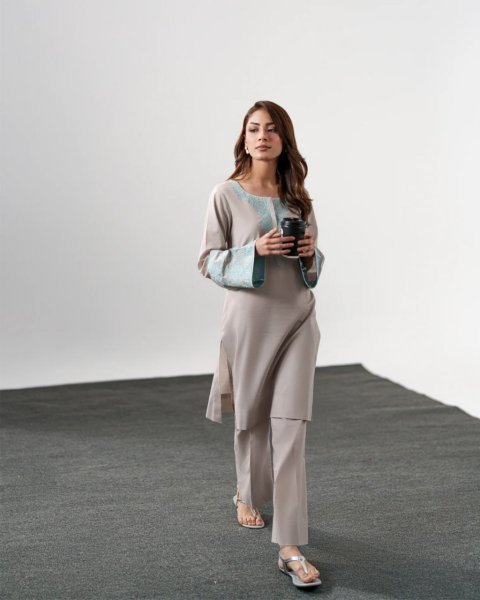Elegant Grey Designer Chanderi Silk Kurti Pant Suit with Elegant Embroidery Work CO ORD Sets