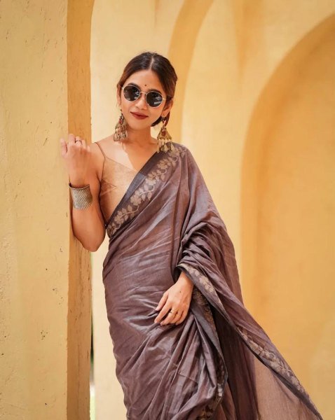 Elegant Grey Printed Saree with Matching Satin Banglory Blouse Piece Cotton Sarees Wholesale