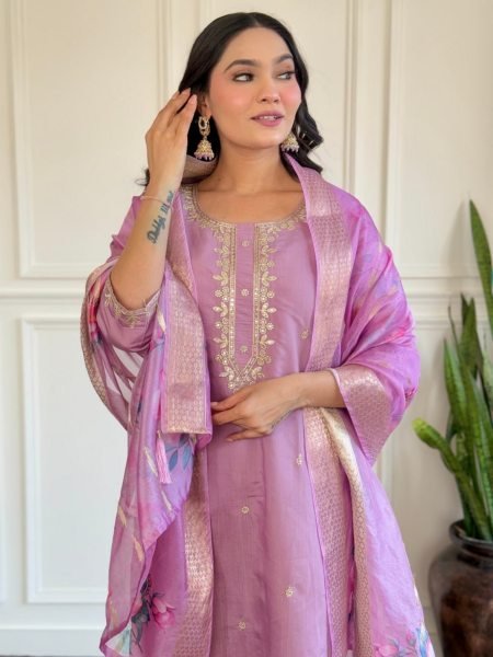 Elegant Lavender Chanderi Kurti set in Embroidery work With  Printed Dupatta 3 Piece Kurti Set