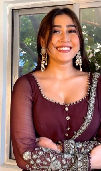 Elegant Maroon Fox Georgette Gown with Embroidery Work and Dupatta Ready To Wear Collection