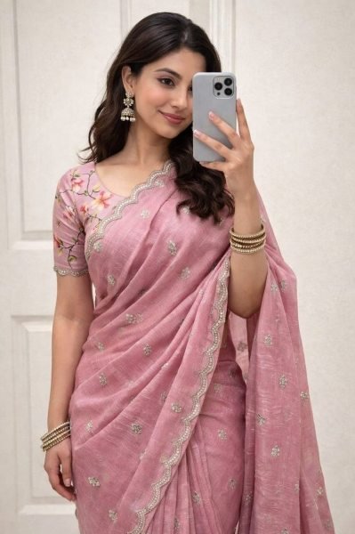 Elegant Party Wear Pink Saree with Floral Print Blouse for Women Embroidery Sarees Wholesale