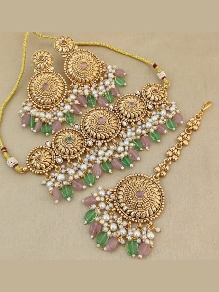 Elegant Pearl Choker Necklace with Matching Tikka  & Earrings Party &  Bridal Wear Fashion Accessories Wholesale