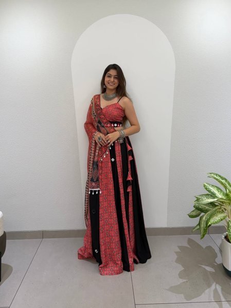 Elegant Red Black Navratri Printed Rayon Lehenga Choli with Real Mirror Work For Navrati Navratri Lehnega Choli