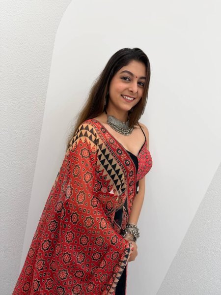 Elegant Red Black Navratri Printed Rayon Lehenga Choli with Real Mirror Work For Navrati Navratri Lehnega Choli
