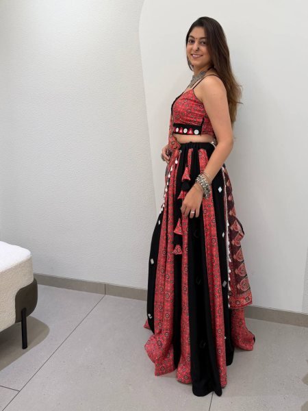 Elegant Red Black Navratri Printed Rayon Lehenga Choli with Real Mirror Work For Navrati Navratri Lehnega Choli
