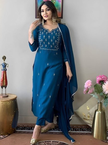 Elegant Teal Blue Embroidery Work Kurti Set with Chinon Dupatta for Ladies Embroidery Kurtis 