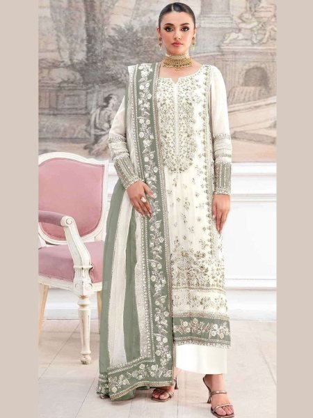 Elegant White Chiffon Pakistani Suit with Heavy Embroidery   Salwar Kameez
