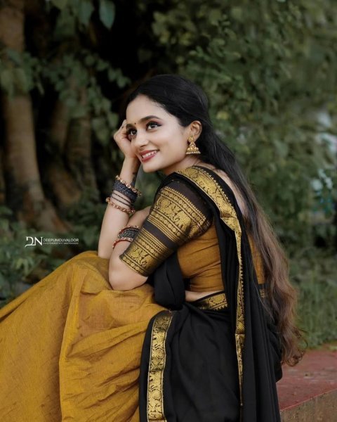 Elegant Yellow Kanjivaram Silk Half Saree Set with Banarasi Zari Work Blouse Half Saree Lehenga