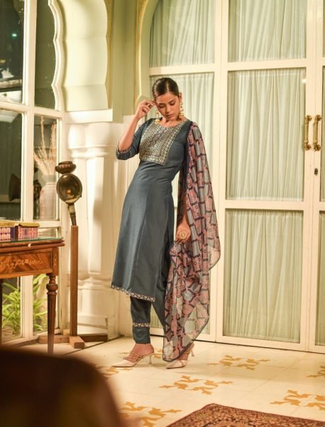 Embroidered Chinon Kurti Pant   Dupatta Ready To Wear Collection