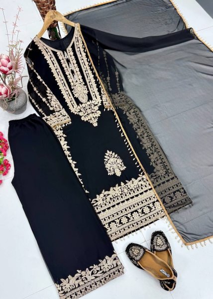 Enchanting Black Georgette Pakistani Style Suit with Dupatta For Wedding Wear Ready To Wear Collection