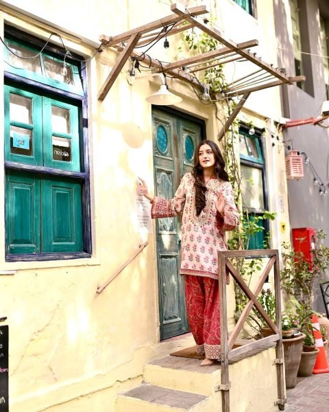 Enchanting Digital Print Crepe Top and Farshi Plazzo Set with Real Mirror Work for Exporters at Manufacturer Rate Ready To Wear Collection