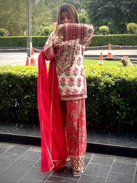 Enchanting Digital Print Crepe Top and Farshi Plazzo Set with Real Mirror Work for Exporters at Manufacturer Rate Ready To Wear Collection