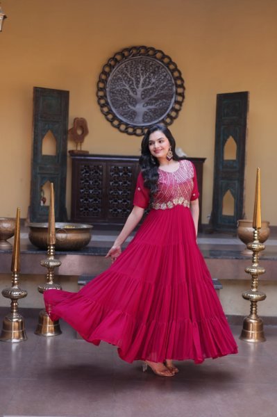 Enchanting Rani Pink Designer Readymade Embroidered Gown at Wholesale Rate for Women Anarkali Kurtis 