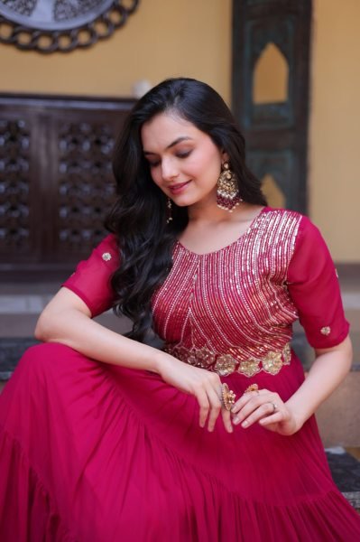 Enchanting Rani Pink Designer Readymade Embroidered Gown at Wholesale Rate for Women Anarkali Kurtis 