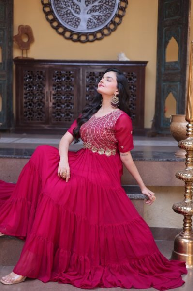 Enchanting Rani Pink Designer Readymade Embroidered Gown at Wholesale Rate for Women Anarkali Kurtis 