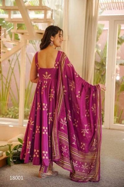 Enchanting Rani Pink Muslin Silk Printed Suit Set with Designer Dupatta Collection Anarkali Kurtis 