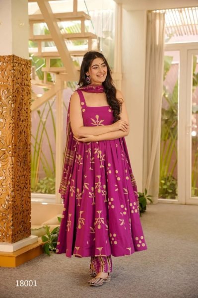 Enchanting Rani Pink Muslin Silk Printed Suit Set with Designer Dupatta Collection Anarkali Kurtis 