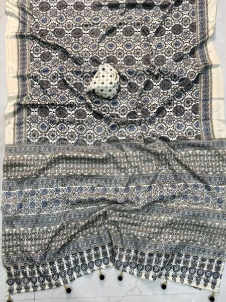 Enchanting White Pure Crepe Gajji Silk Ajrakh Saree with Blouse at Manufacturer Rate Sarees 