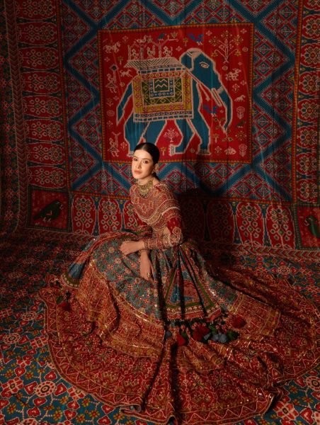 Enduring Teal Blue Heavy Muslin Cotton Kutchi Lehenga Choli with Real Mirror Embroidery Navratri Lehnega Choli
