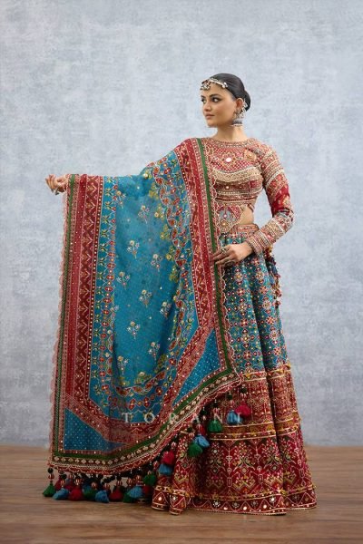 Enduring Teal Blue Heavy Muslin Cotton Kutchi Lehenga Choli with Real Mirror Embroidery Navratri Lehnega Choli