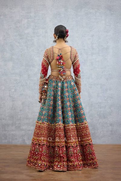 Enduring Teal Blue Heavy Muslin Cotton Kutchi Lehenga Choli with Real Mirror Embroidery Navratri Lehnega Choli