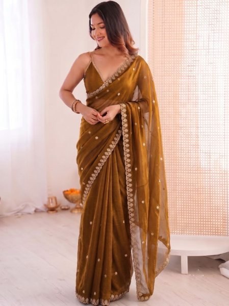 Ergonomic Gold Zari Designer Space Silk Saree With Embroidery Blouse For Wedding Wear Silk Sarees Wholesale