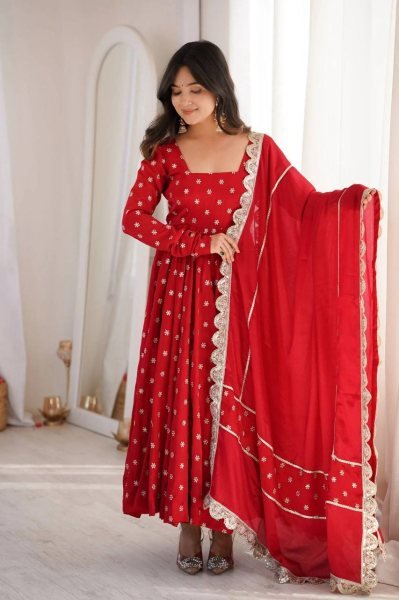 Ergonomic Red Chinon Silk Anarkali Suit And Fancy Lace Of Duptta For Party Wear Ready To Wear Collection